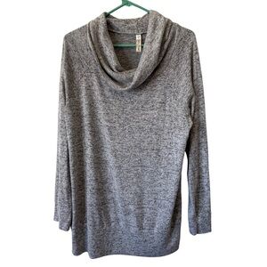 3/$20 PerSeption Concept Gray Long Sleeve Cowl Neck Knit Top